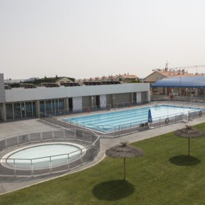Zona exterior de verano en CDO Almendrera